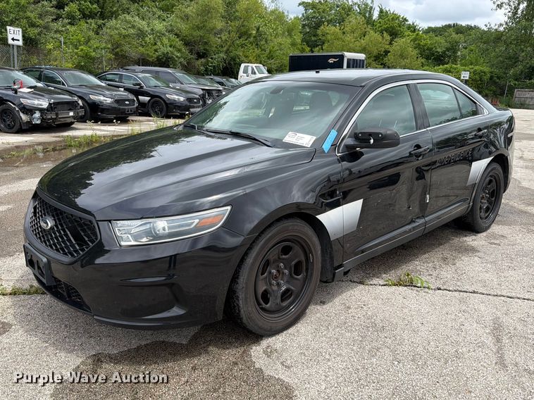 2019 Ford Taurus Police Interceptor   - FH6133
