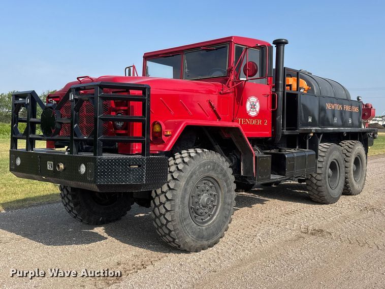 1986 AMGN M923 A1 brush fire truck - NA9311