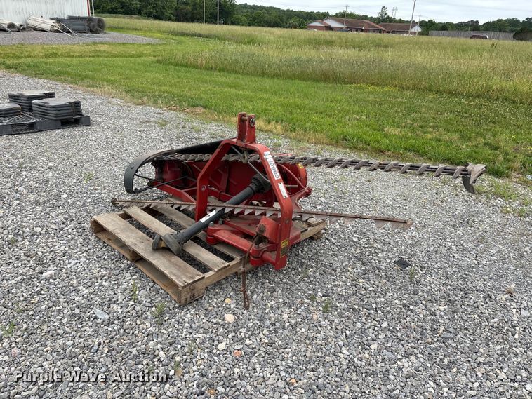 Case IH 1300 sickle mower - DV4366