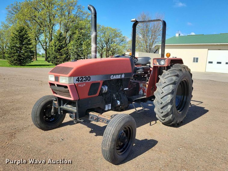 1997 Case 4230 tractor - DZ7150