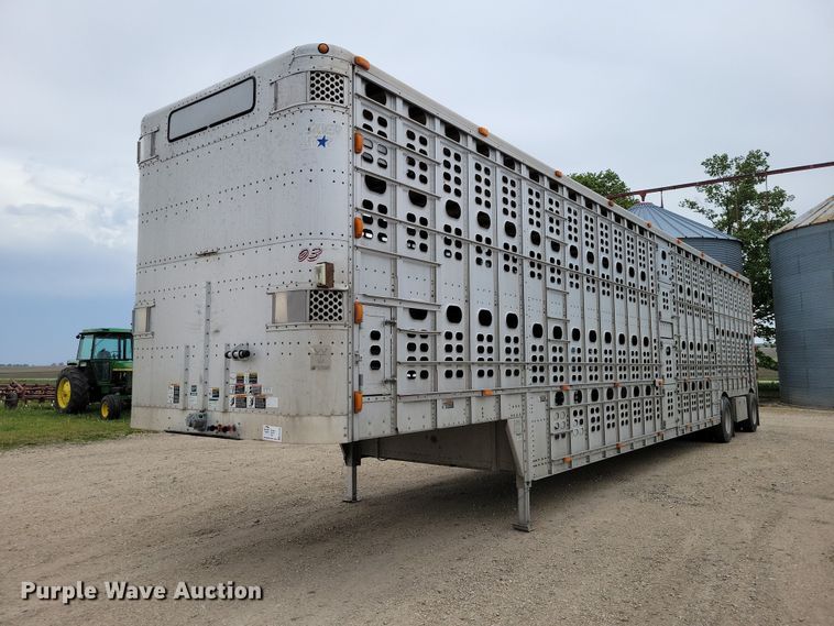 2006 Wilson PSDCL-402P livestock trailer - EE1006