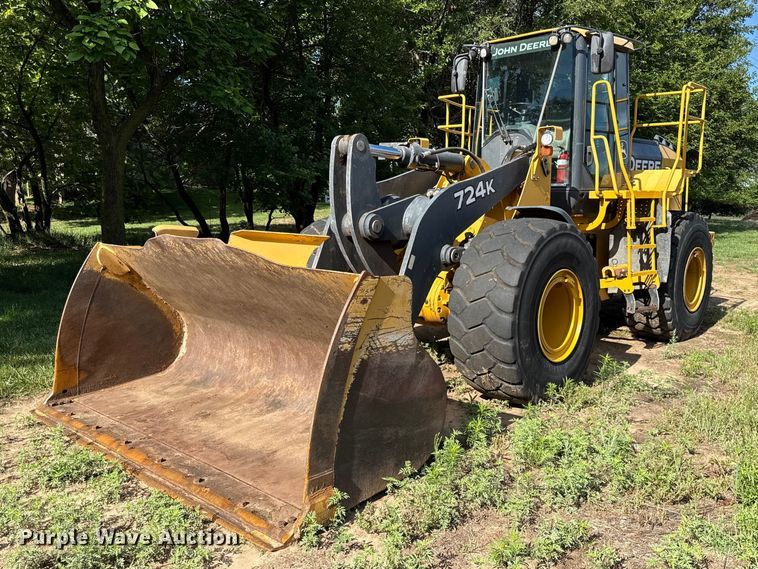 2010 John Deere 724K wheel loader - EN0448
