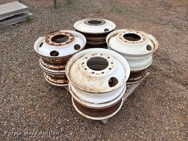 (8) 24.5 steel wheels - FB6480
