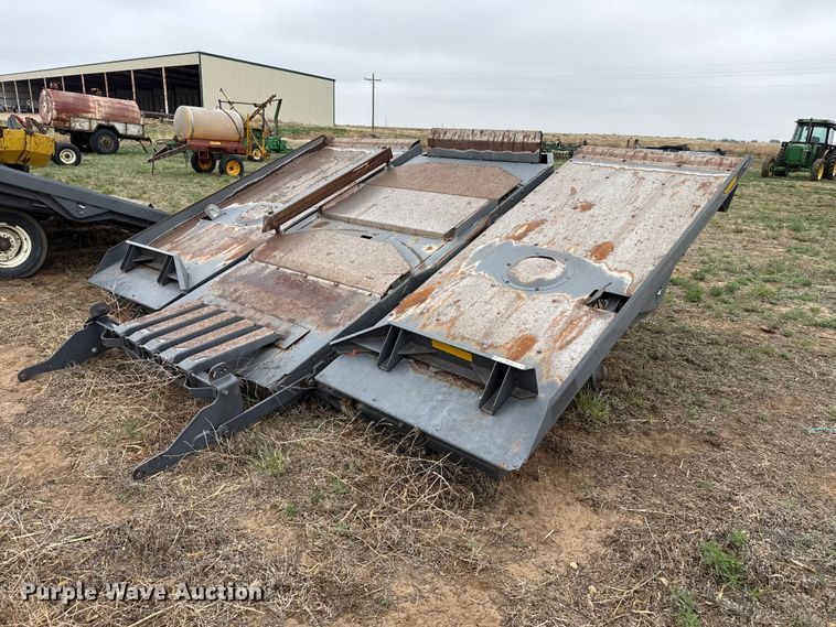 Massey Ferguson AC25 bale accumulator - FB6499