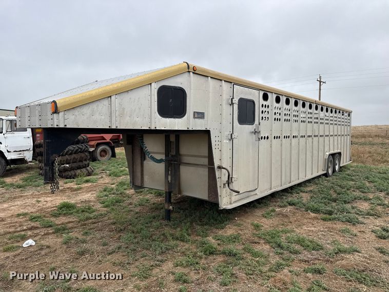 1991 Merritt K40X96 livestock trailer - FB6512