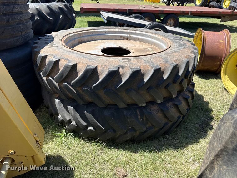 (2) sprayer tires and wheels - FB6707