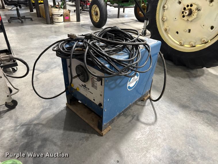 Miller Two Fifty Twin welder - FB6715