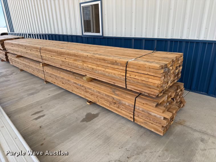 (200) 2 x 4's - FB6717