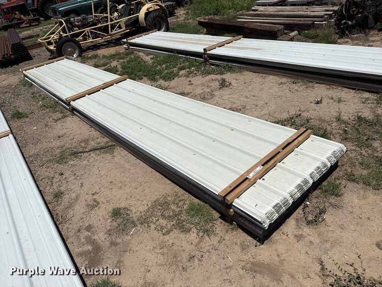 (98) sheets of metal siding/roofing - FB6724