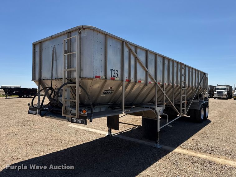 2016 Trinity Trailer Mfg live bottom trailer - FC2304