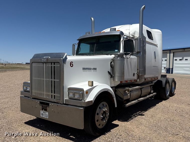 1999 Western Star 4964EX semi truck - FC2309
