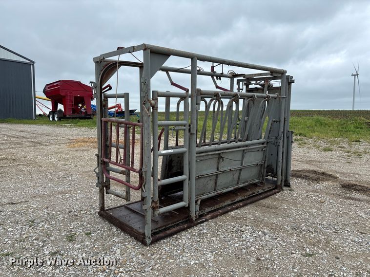 WW Manufacturing squeeze chute - FC5787