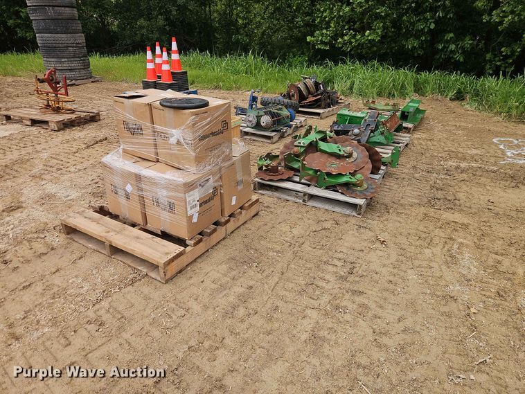 Planter parts - FN5689