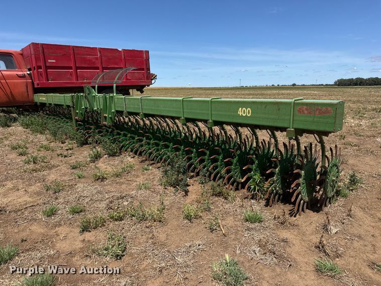 John Deere EO400 rotary hoe - NA9327