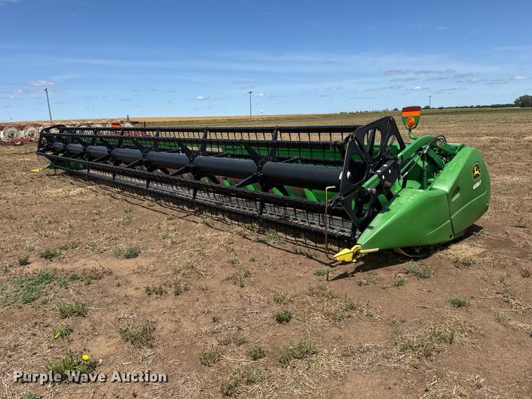 John Deere 635F HydraFlex flex head - NA9334