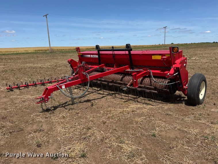 Brillion Sure-Stand SSB12 seeder - NA9337