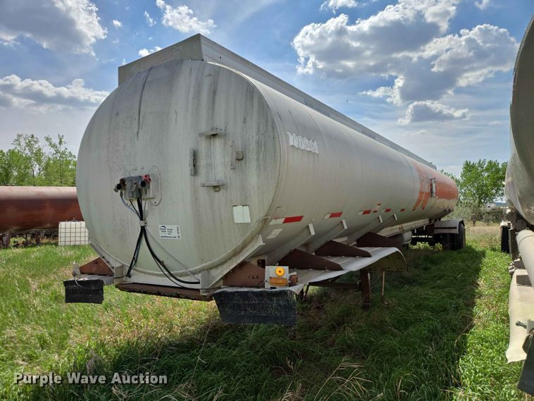 1979 Trailmobile tank trailer - DP8935