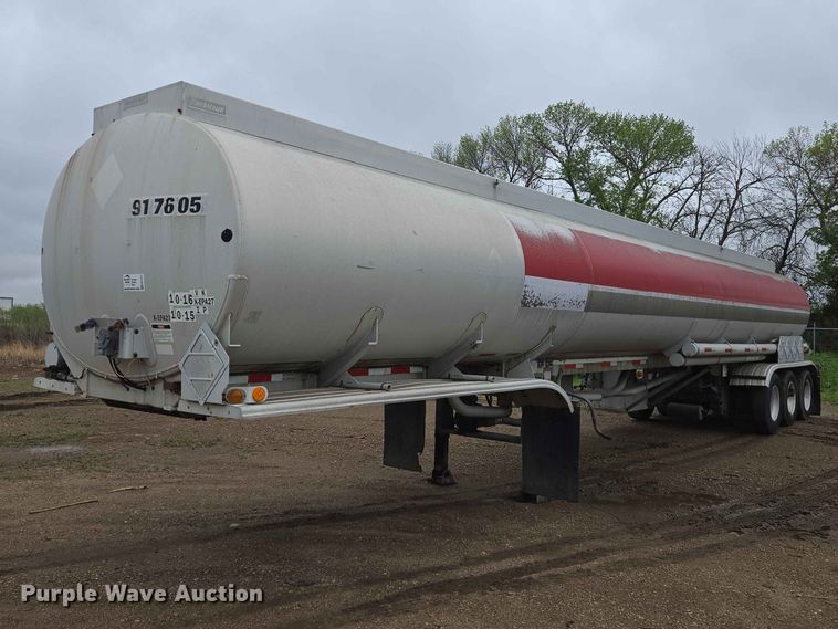 1991 Fruehauf TAG-NTN3-ESF 10500 tank trailer - EB1471