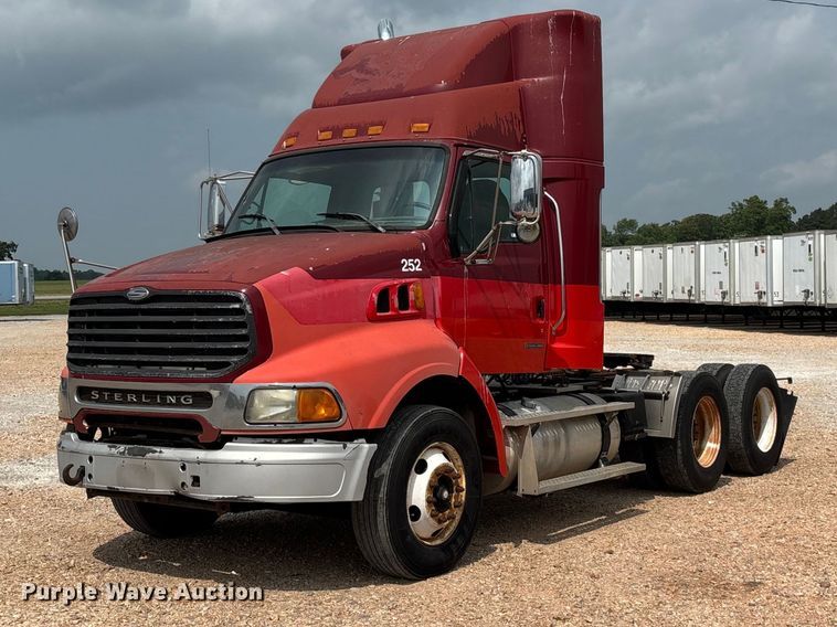 2006 Sterling A-Line semi truck - EO4289