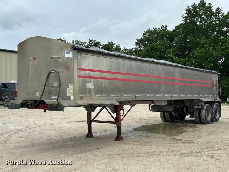 2004 Travis T/90 end dump trailer - FC2660
