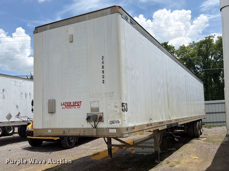 2004 Great Dane dry van trailer - YA3613