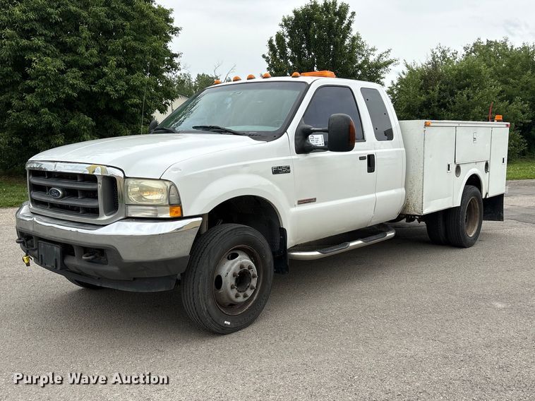 2004 Ford F450 Super Duty Ext. Cab utility / service truck - DO5235