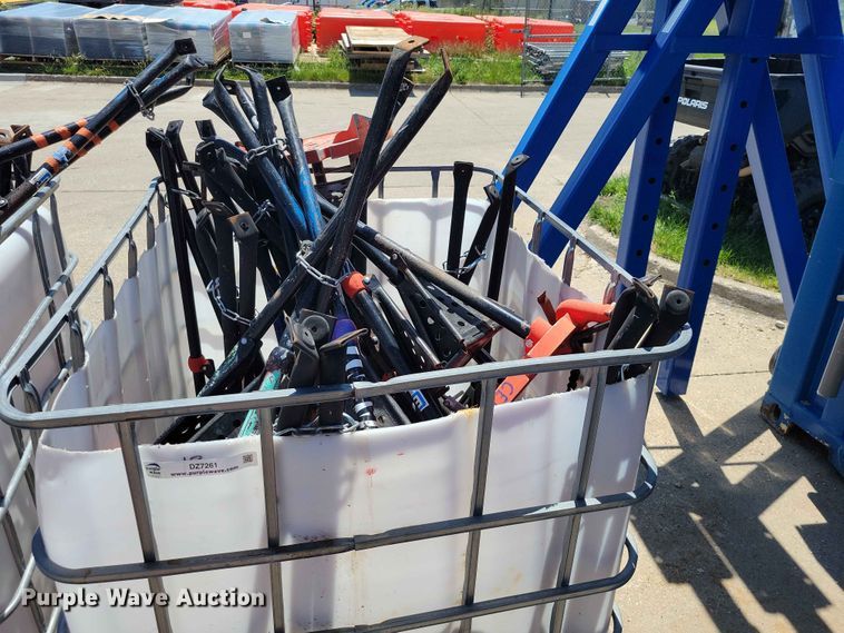 (10) Rigid Tristand vises - DZ7261