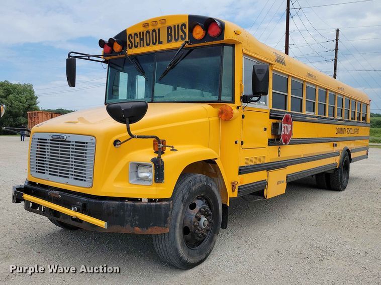 2006 Freightliner  FS65 school bus - DZ7271