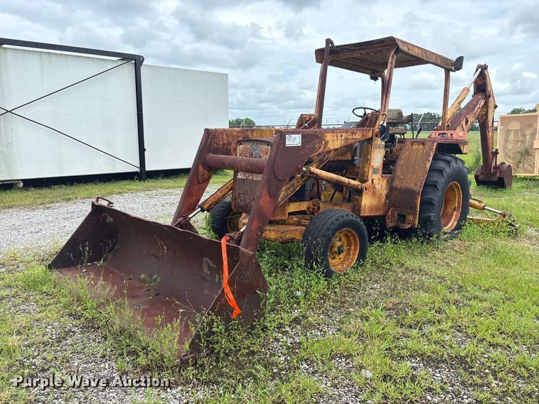 John Deere 410 backhoe - EA7303