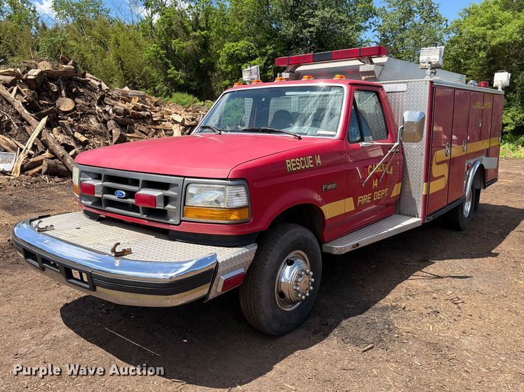 1997 Ford F450 Super Duty rescue vehicle - EM0123