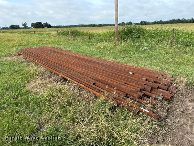 (50) pieces of 2 3/8 oil field pipe - EN0442