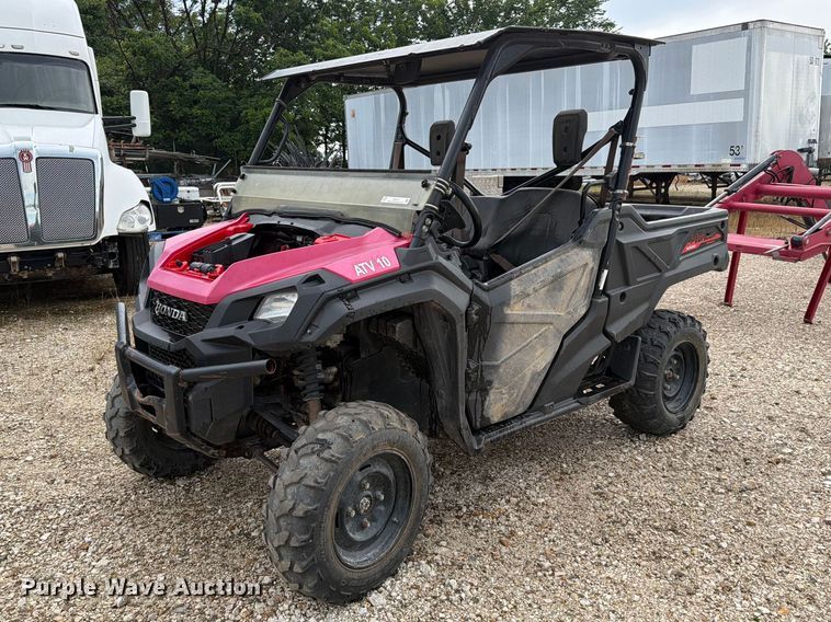 2020 Honda Pioneer 1000 utility vehicle - ER3011