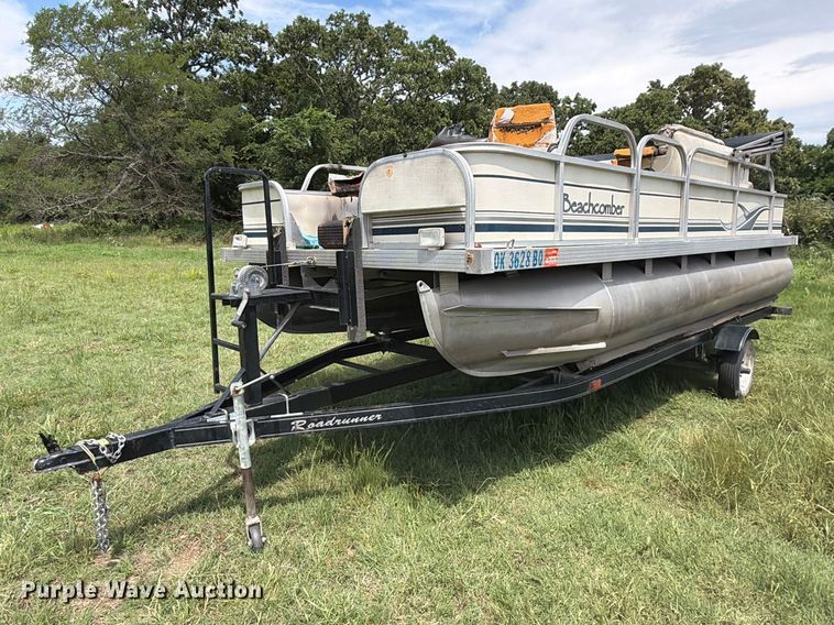 2004 Beachcomber pontoon boat - ET6260