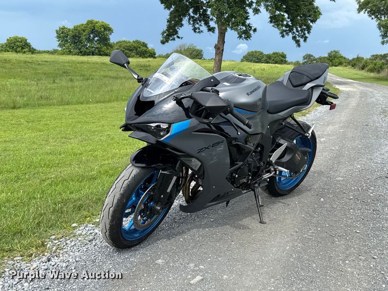 2026 Kawasaki ZX-6R motorcycle - ET6262