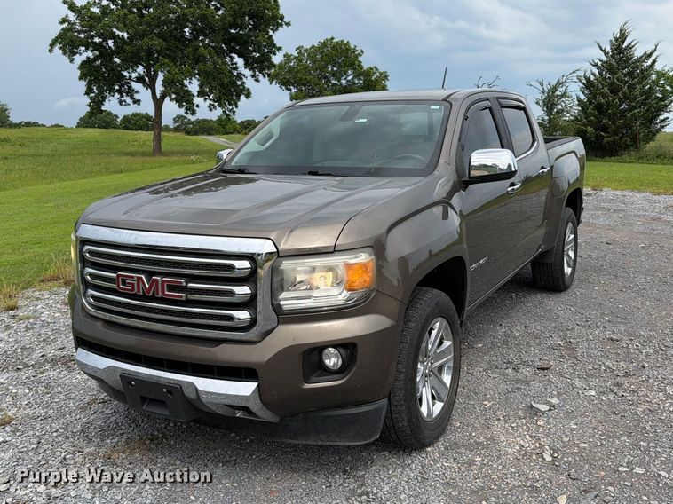2017 GMC Canyon Crew Cab pickup truck - ET6263