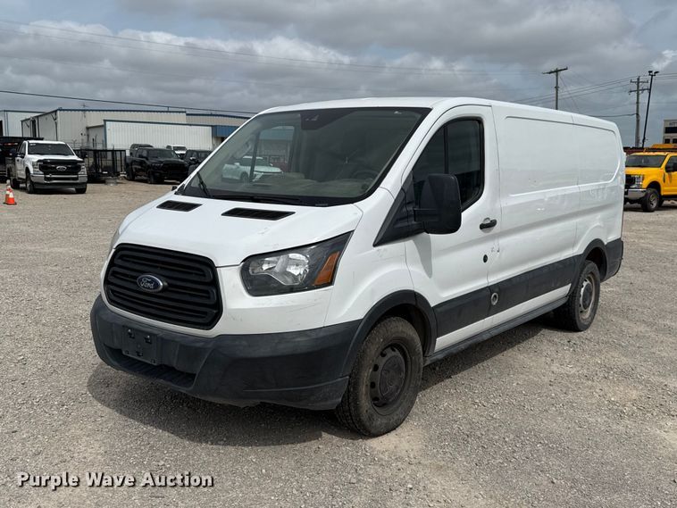 2019 Ford Transit  van - ET6289