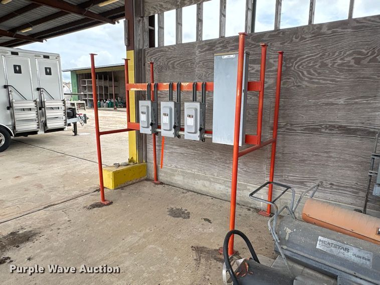 Temporary electrical service - EU0661