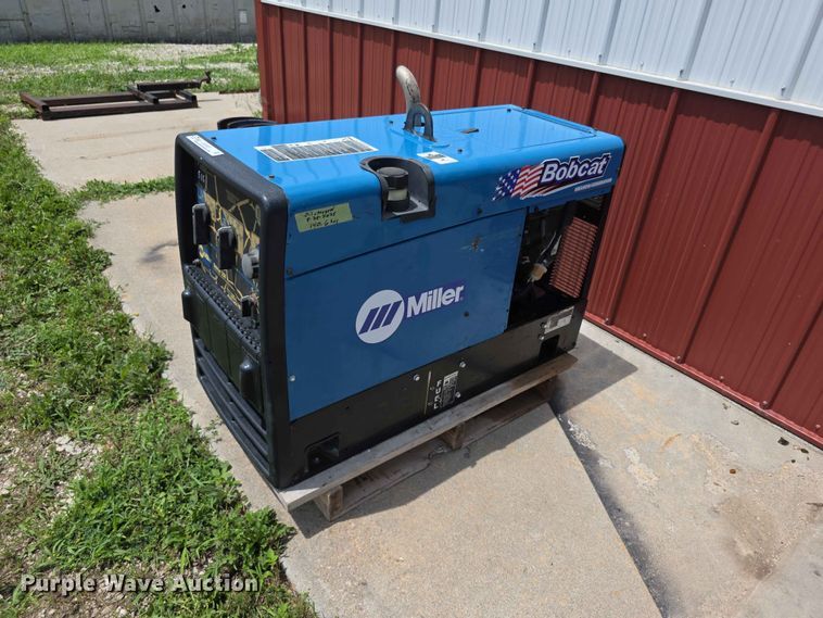 Miller Bobcat 250 welder/generator - EV2237