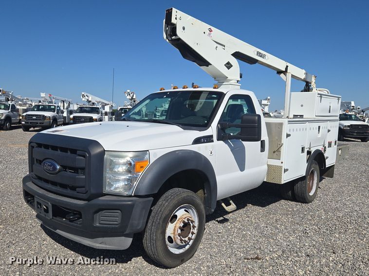 2012 Ford F450 Super Duty bucket truck - EW0142