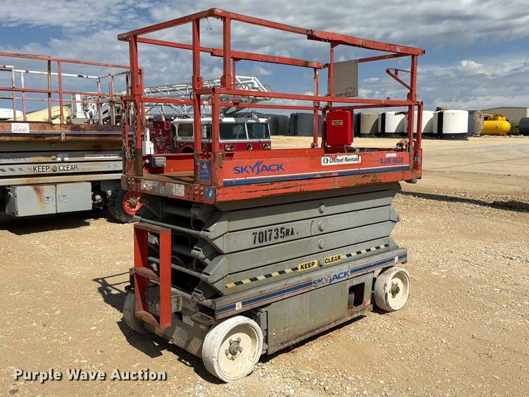 Skyjack SJ3 4732 scissor lift - EW4771