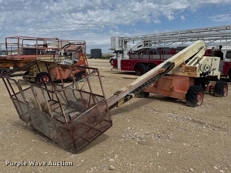 1999 JLG 40H boom lift - EW4773