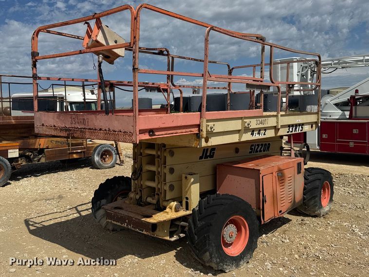 JLG 33RTS scissor lift - EW4774
