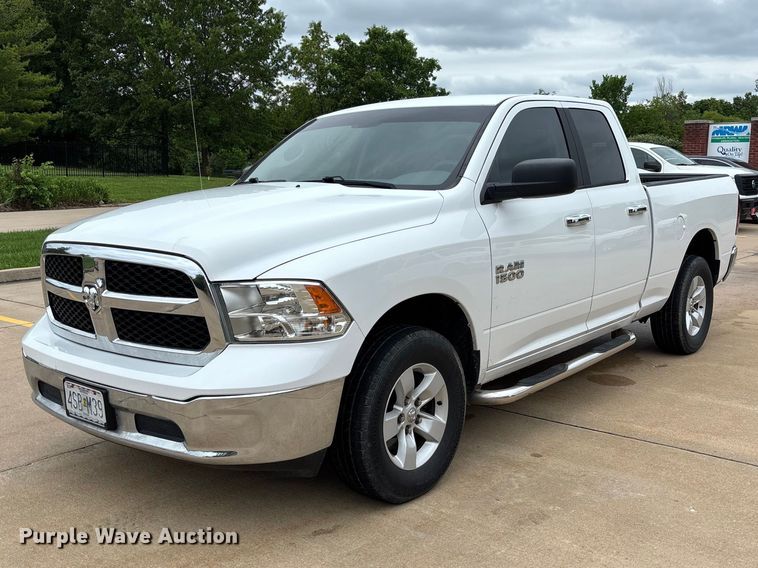 2018 RAM 1500 Ext. Cab pickup truck - FC5796