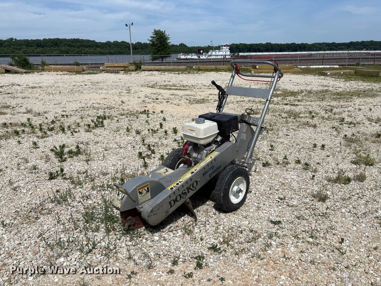 2017 Dosko 337-13HC stump grinder - FC5839