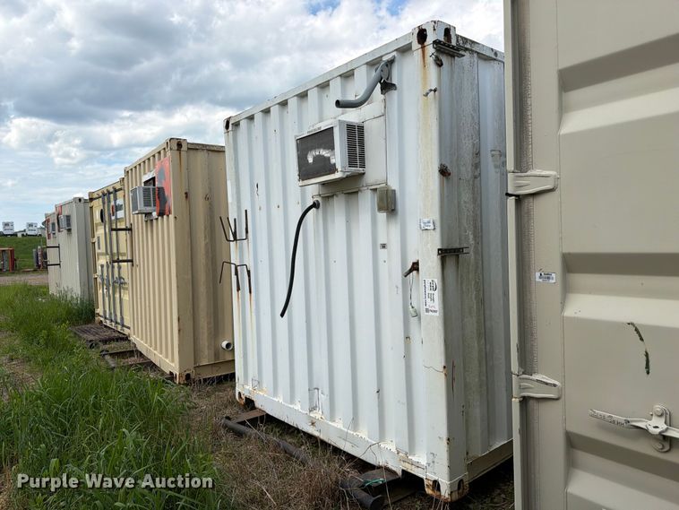 Skid mounted locker room - FK2007