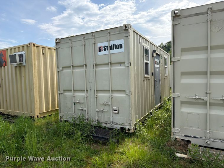 Skid mounted restroom - FK2008