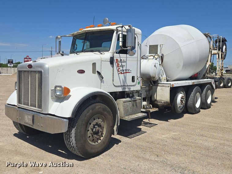 2006 Peterbilt 357 ready mix truck - DP8926