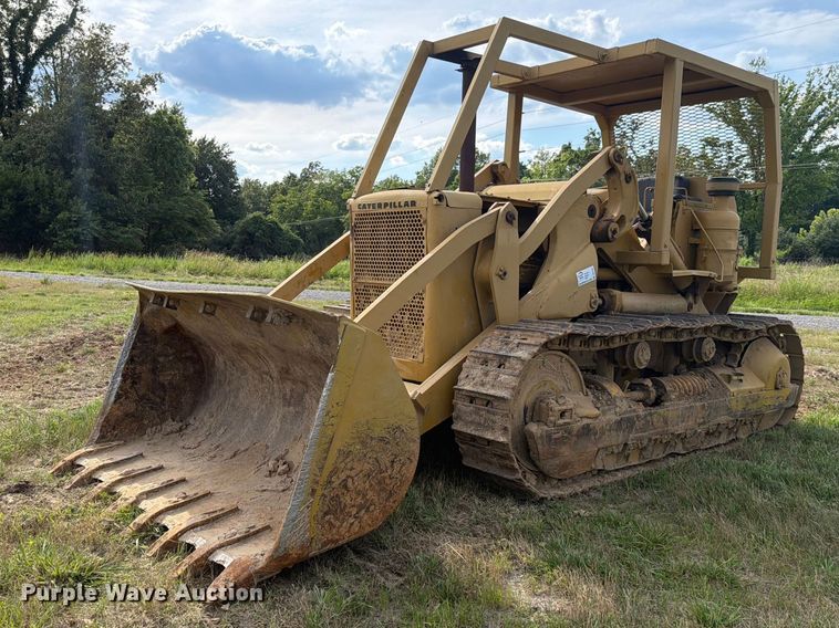 Caterpillar 977 track loader - DV4381
