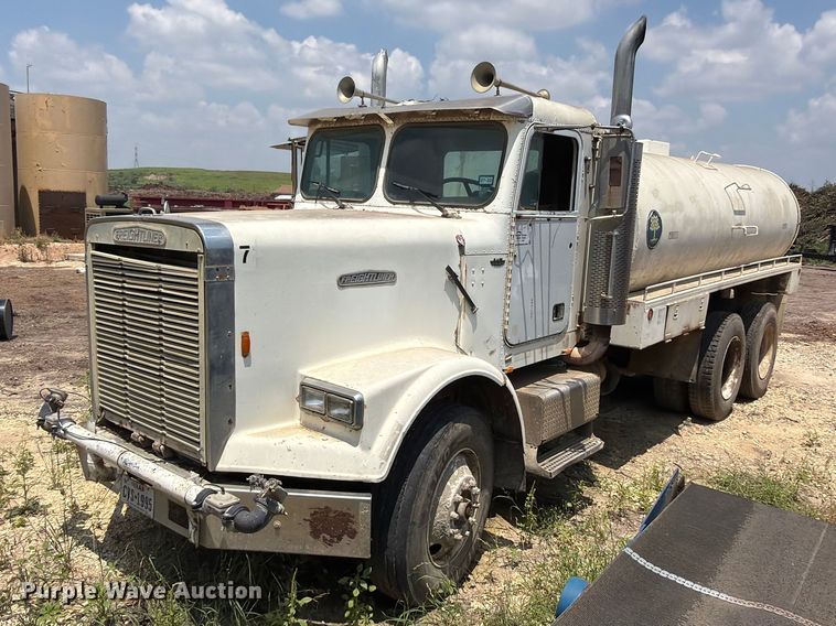1986 Freightliner Conventional water truck - ED5307