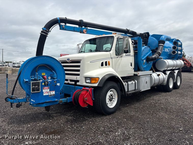 1997 Ford LT8501 sewer jetter truck - EG9117